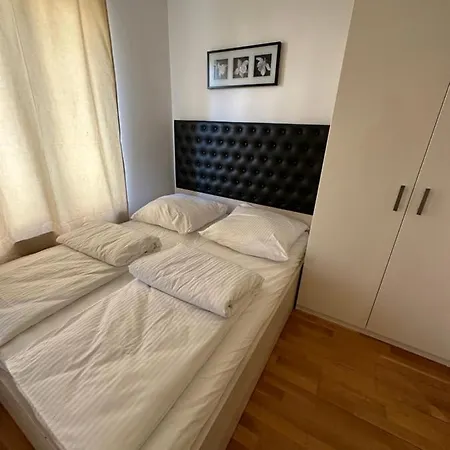 Charming Frankfurt Apartment *