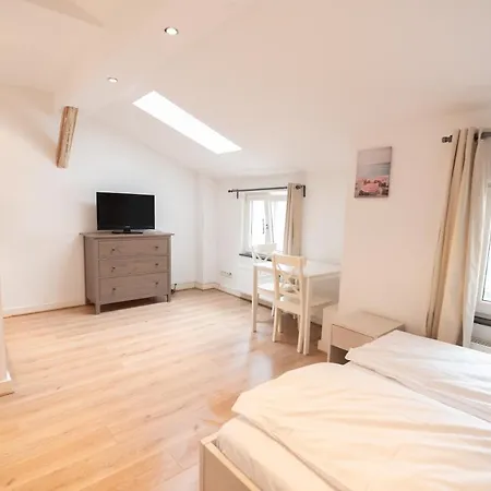 Apartment Charming Frankfurt
